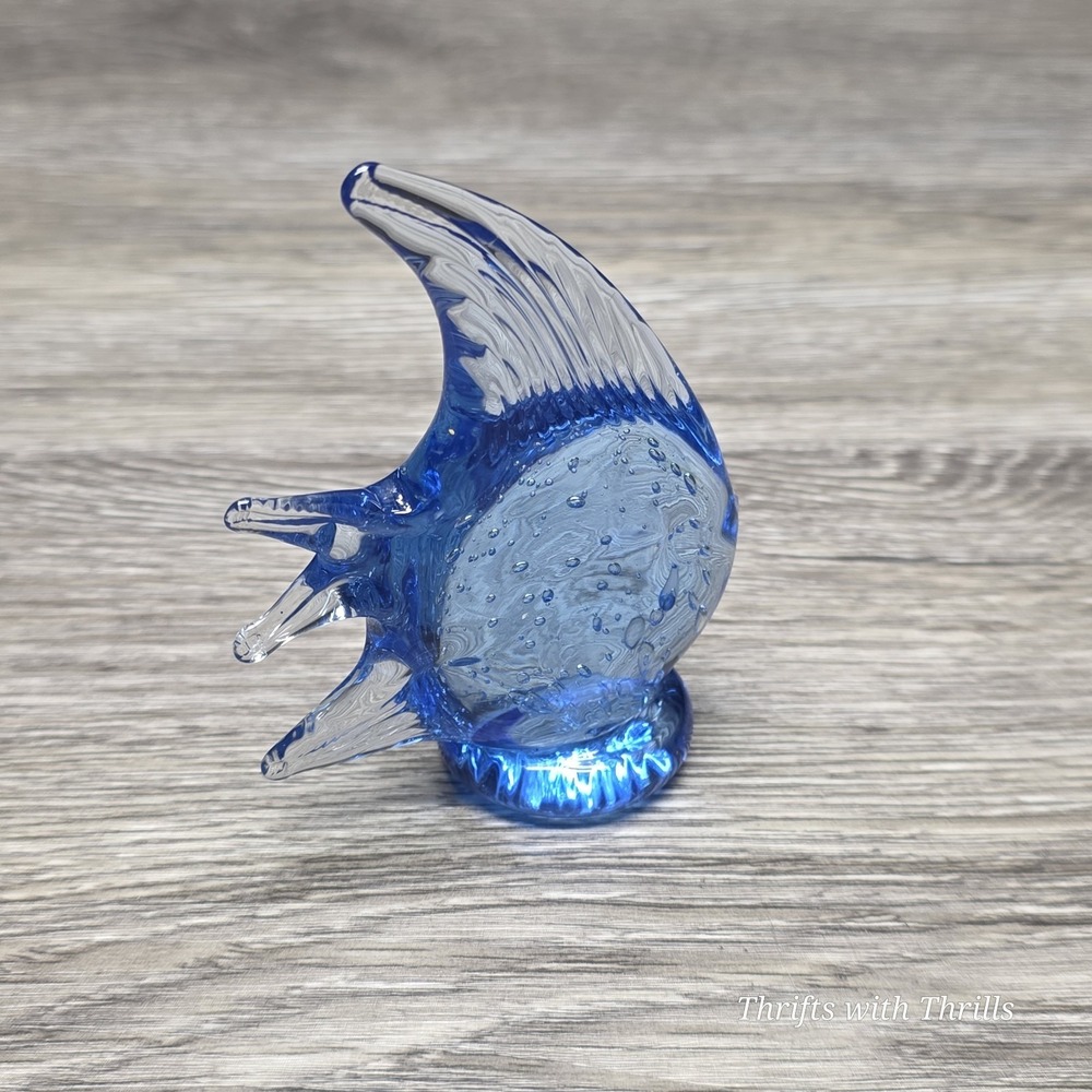 Vintage Blue Angel Fish Figurine 3.75" Hand Blown Glass Art Controlled Bubble - Picture 8 of 11